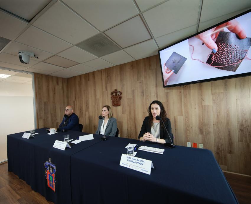 Elabora CUAAD biomateriales textiles con residuos de agave 