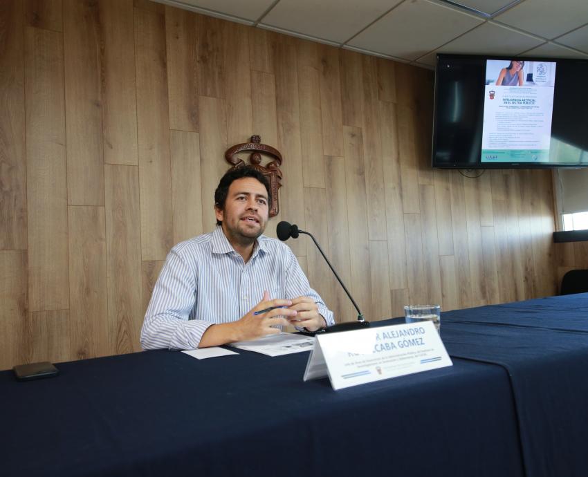 UdeG oferta curso sobre implementación de la IA en gobiernos