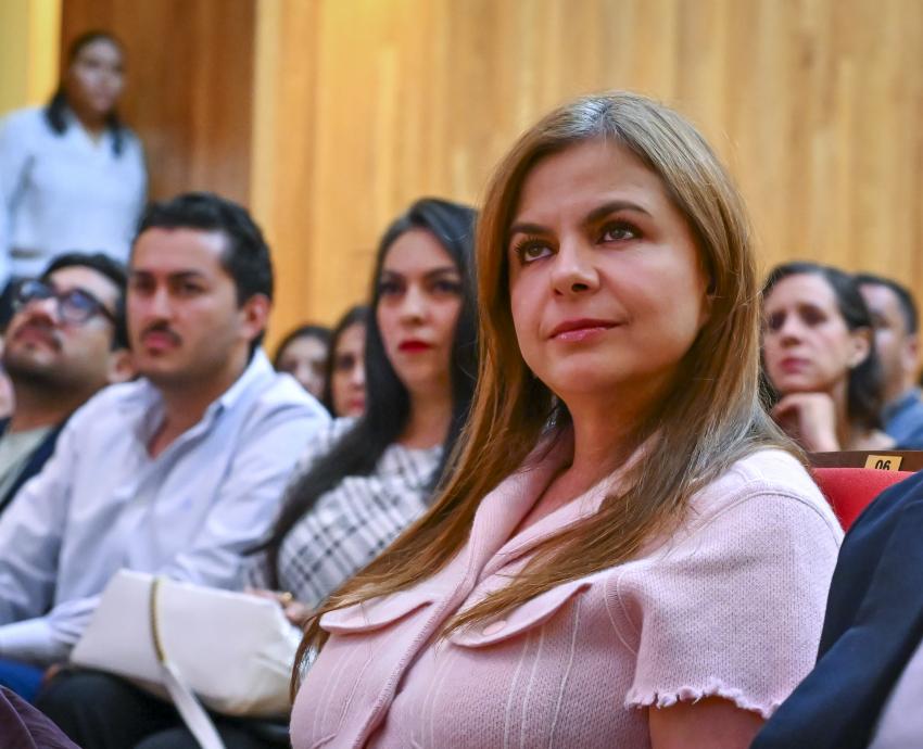 Apostar al crecimiento empresarial pese a la adversidad: Javier Arroyo en la Cátedra “Adolf B. Horn Jr.”