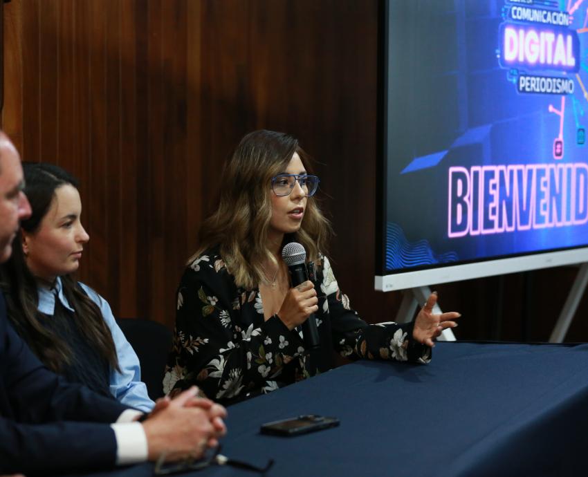 A discusión roles de género, desafíos entre periodismo y creación de contenido y responsabilidad social