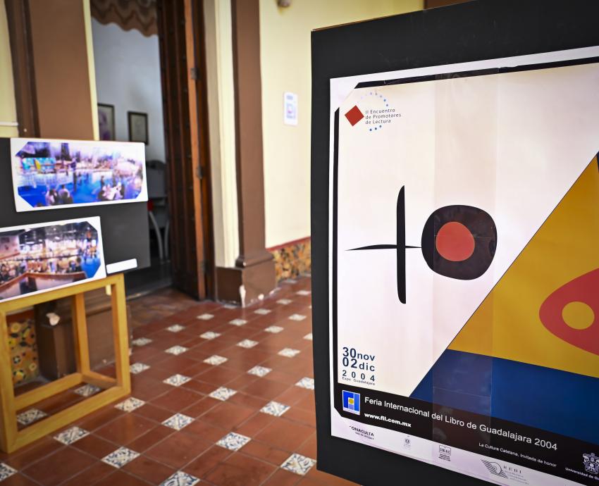 Celebran 40 años de la FIL con reapertura y renovación de archivo histórico elaborado en 2006