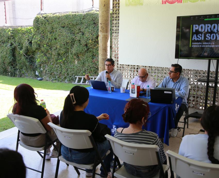 Debaten sobre cómo escuchar a las juventudes para construir nuevas pedagogías