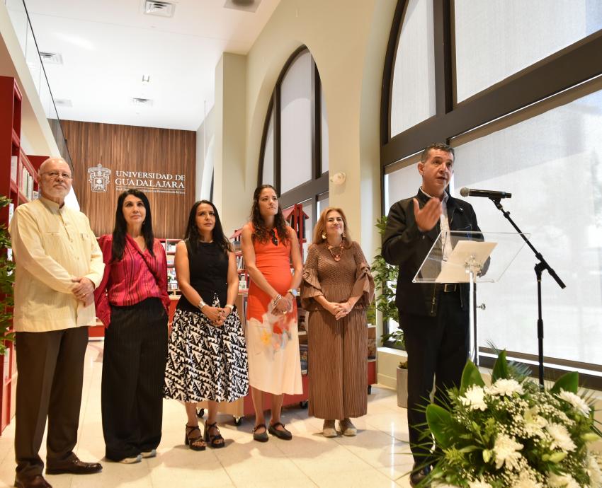 Inauguran Librería Carlos Fuentes sede Los Ángeles 