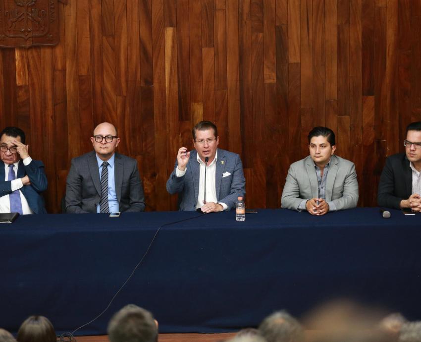 Presentan equipo de la Defensoría de los Derechos Humanos de la UdeG a comunidad del CUCSH