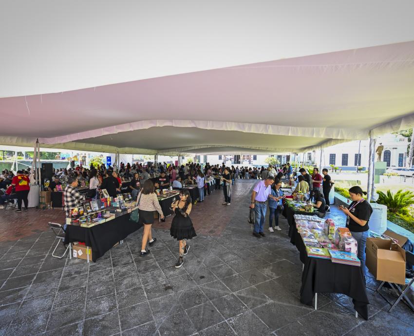 Conmemoran Día Mundial del Libro con lectura de “Balún Canán” de Rosario Castellanos