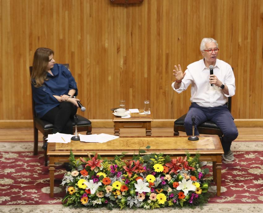 El servicio ante problemas sociales, la prioridad de los periodistas: Javier Solórzano
