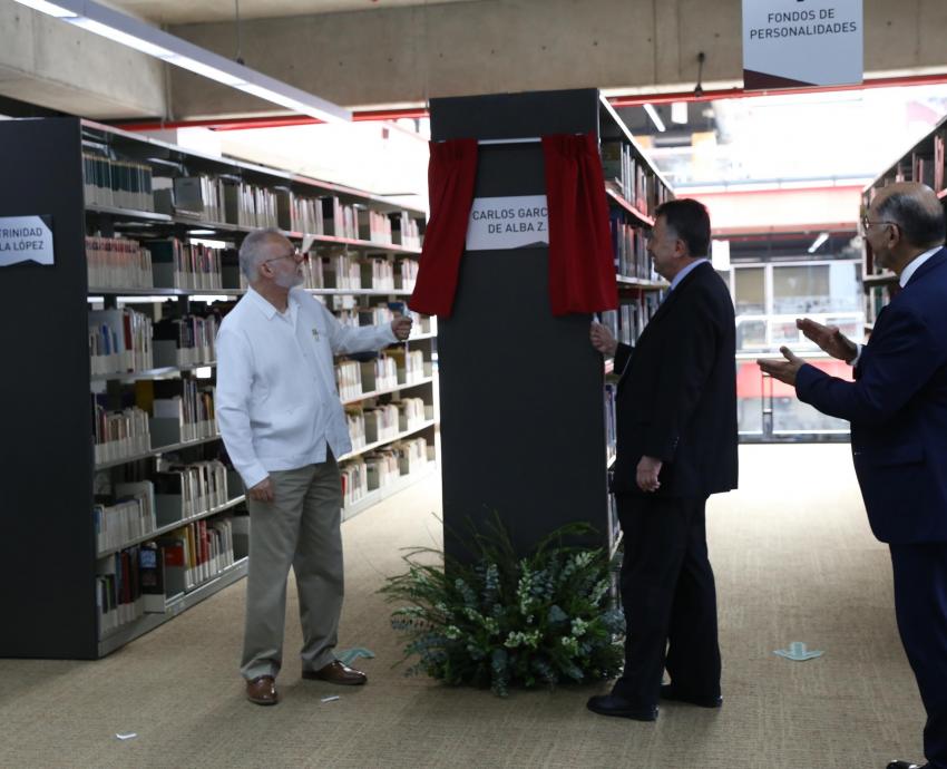 Inauguran fondo Carlos García de Alba Zepeda en la BPEJ Juan José Arreola