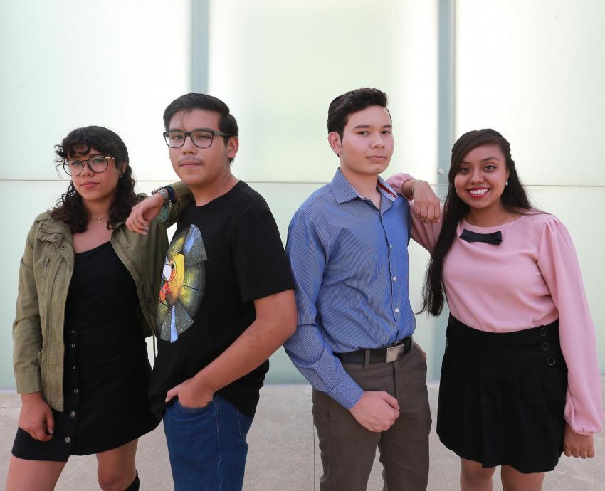 Premian a los ganadores del Concurso Luvina Joven, en cuento, poesía y ensayo