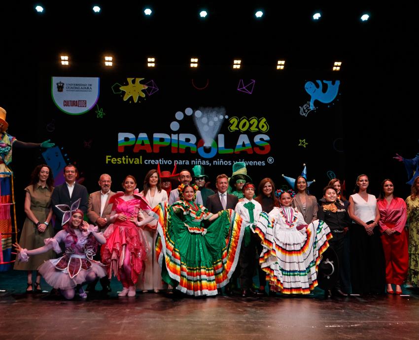 Inicia una fiesta de colores y luz, en el festival Papirolas 2026