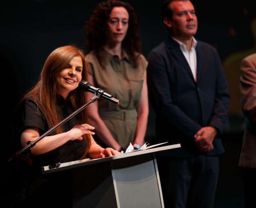 Inicia una fiesta de colores y luz, en el festival Papirolas 2026
