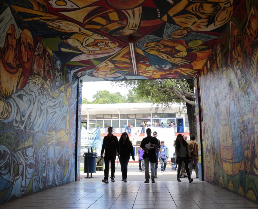 Inician procedimiento administrativo a profesor de Escuela Politécnica