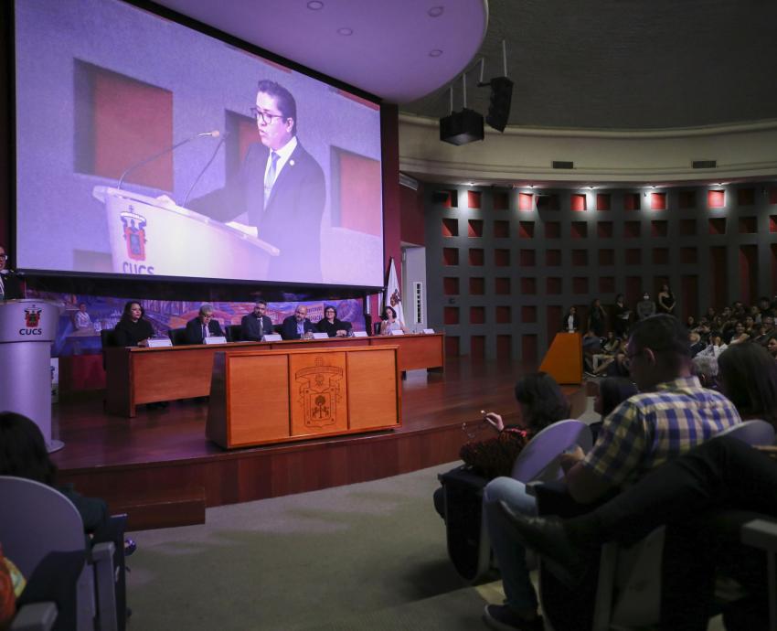 Recibe Universidad de Guadalajara reconocimientos QS Stars a la calidad