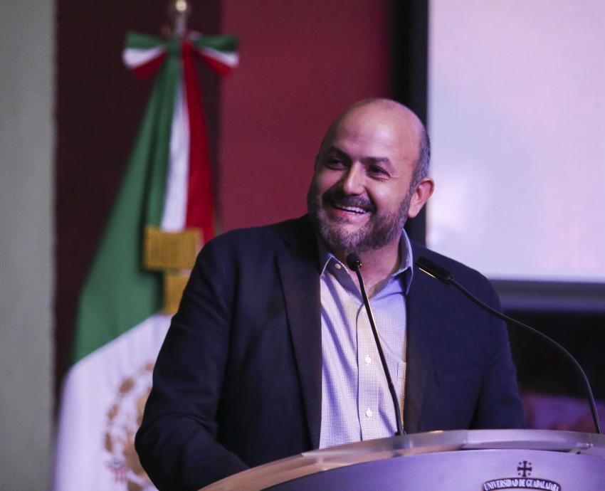 Recibe Universidad de Guadalajara reconocimientos QS Stars a la calidad