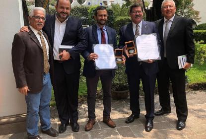 Recibe académico de UdeG, Premio al Mérito Ecológico