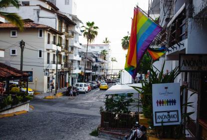 Estancia de siete días en promedio realiza la comunidad LGBT+ en Puerto Vallarta 