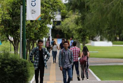UdeG, la institución pública en el país con más estudiantes premiados por examen Ceneval