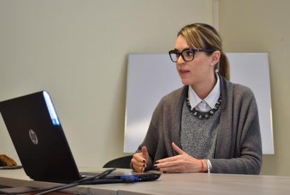 Estudiar un posgrado en línea, ideal para quien trabaja