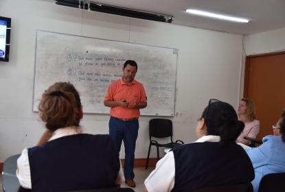 Realizan taller para conocer el bienestar de los trabajadores y la seguridad en pacientes en los Hospitales Civiles