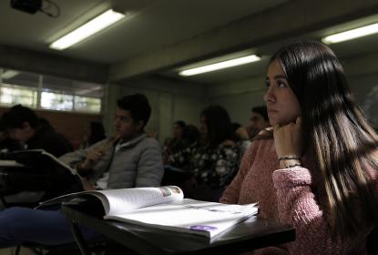 Amplía y mejora el SEMS sus espacios educativos