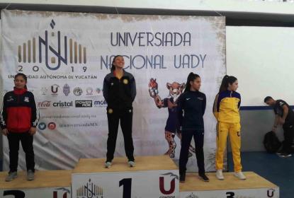 Gana UdeG medalla de oro y dos de plata en karate en la Universiada Nacional