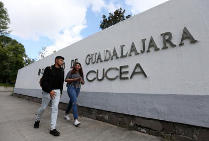 UdeG se consolida como la universidad pública con más egresados de excelencia en examen de Ceneval
