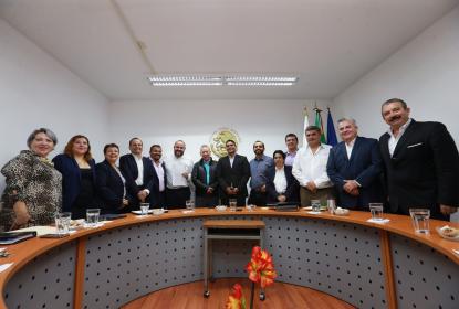 Oficializa Ayuntamiento de Chapala donación de predio para la construcción de Centro Universitario