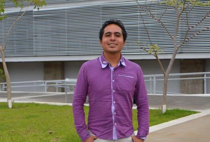Estudiante del CUAAD crea juguete para ayudar a niños con dislexia