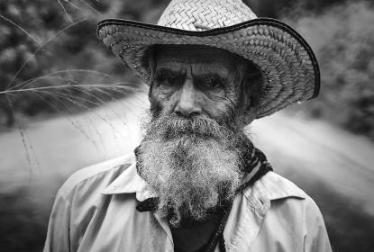 Mediante fotografía animada, egresado del DIS muestra crudeza social