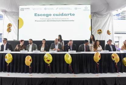 Para prevenir embarazo adolescente en preparatorias de la UdeG, inició la campaña “Escoge cuidarte” 
