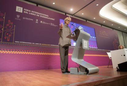 Siri Hustvedt une la fantasía y el conocimiento