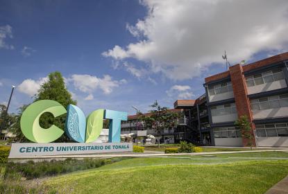 Académicos de CUTonalá diseñan curso para hacer estufas solares