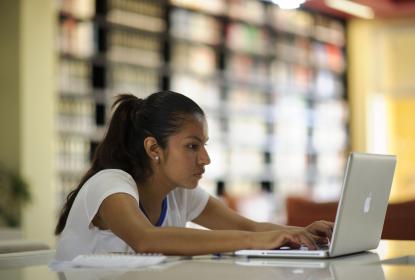 UdeG te invita a que visites su biblioteca digital