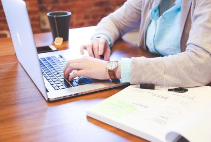 Este 7 de junio concluye periodo de registro para posgrados en línea de UDGVirtual