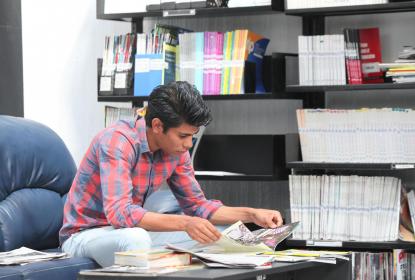 Encuestan a estudiantes de UdeG para conocer sus hábitos de lectura