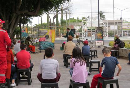 Alumno de UDGVirtual lleva proyectos artísticos a espacios públicos de la ciudad