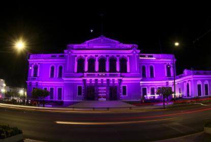 Fachada del MUSA se iluminará de color morado este 8 y 9 de marzo