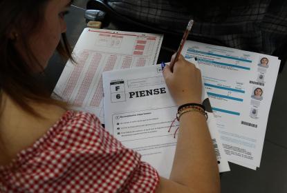 Realizan examen de admisión a preparatorias 98.61 por ciento de aspirantes
