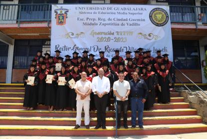 Rector General de la UdeG apadrina a egresados del Módulo Zapotitlán de Vadillo