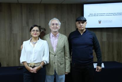 Advierten sobre los temas que se discuten en el T-MEC en materia de energía, maíz e industria automotriz 
