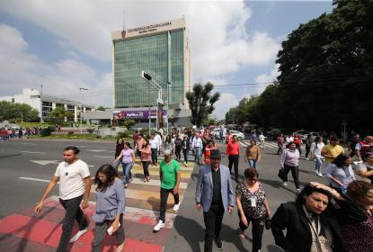 UdeG evacúa a 190 mil personas de sus instalaciones en todo Jalisco