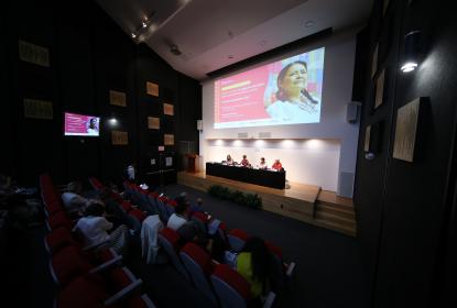 Mujeres líderes deciden, desde la diversidad y las desigualdades, optar por una democracia plural