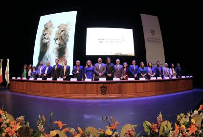 Reconocen con Galardón Universitario 12 de Octubre 2023 a trabajadores de la UdeG