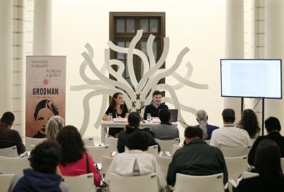 Presentan catálogo de la muestra “Ars poetica” del MUSA