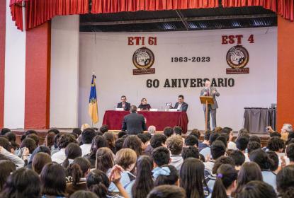 Los tesoros de la Biblioteca Juan José Arreola llegan a la Secundaria Técnica No. 4