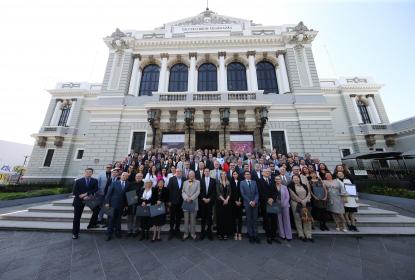 Celebran 75 aniversario de la enseñanza de la arquitectura en la UdeG
