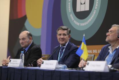 Exponen al ciberespacio como campo de guerra entre países