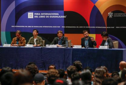Expertos debaten sobre los contrastes de la Cuarta Transformación