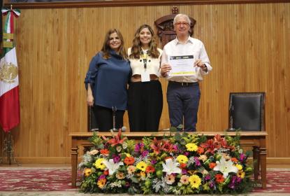 El servicio ante problemas sociales, la prioridad de los periodistas: Javier Solórzano