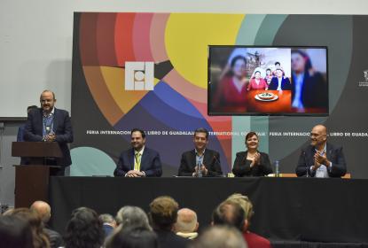 Presentan libro “Guadalajara, ciudad de la carne en su jugo”, de UdeG-CANIRAC 