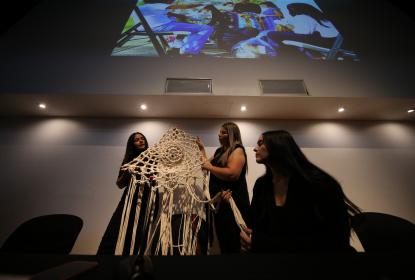 Visibilizarán con una “Medusa” de cabello humano la contaminación del Río Santiago, en Juanacatlán